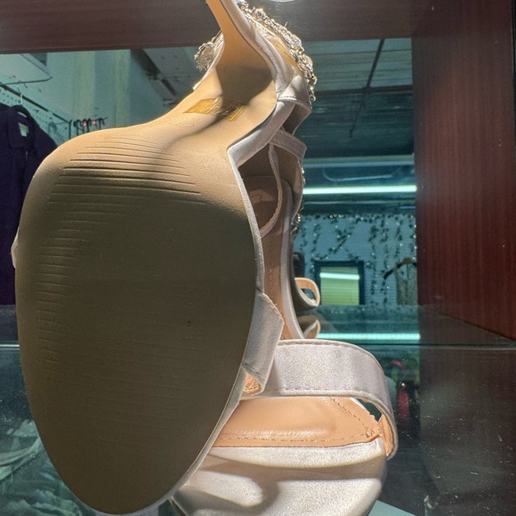 Stunning Embellished Ivory Wedding Heels - Picture 11 of 15